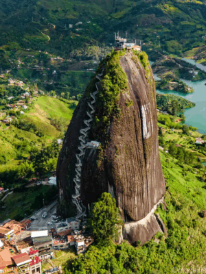 TOUR GUATAPÉ &  PEÑOL